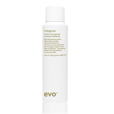 mousse polyvalente evo macgyver 200 ml