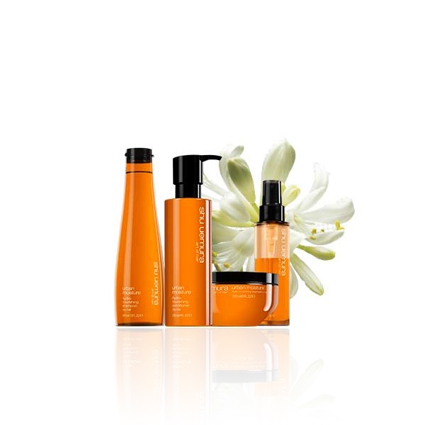 Shu Uemura Urban Moisture. Productos nutritivos y anti contaminación